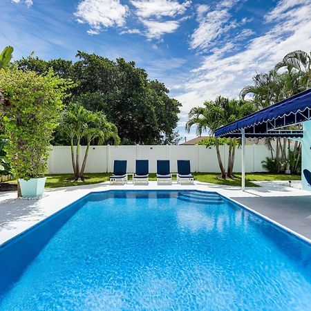 Coastal Villa With Private Yard And Heated Pool! North Palm Beach Luaran gambar