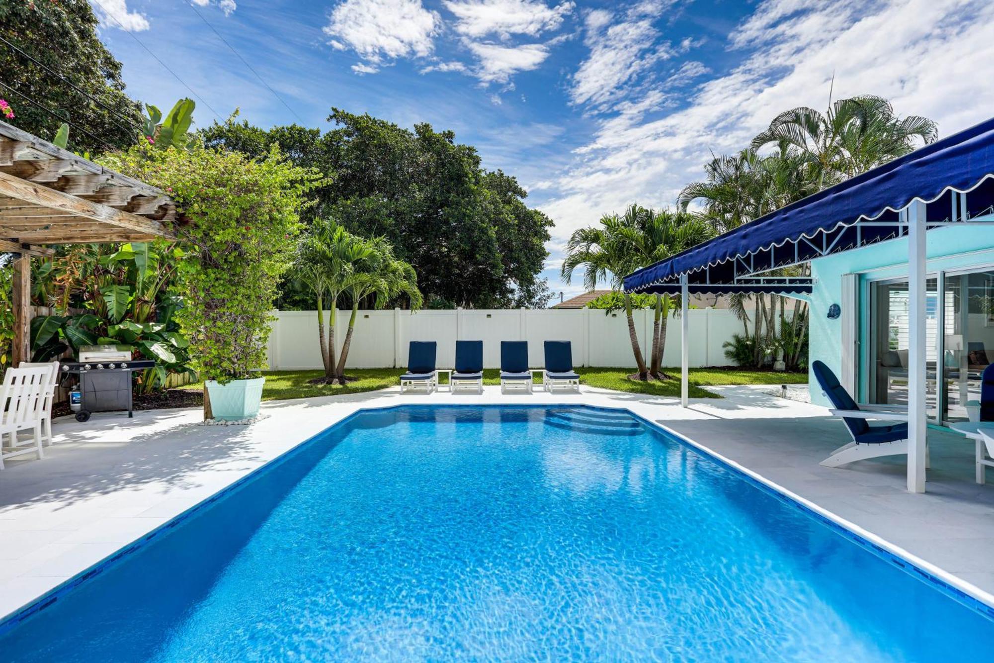 Coastal Villa With Private Yard And Heated Pool! North Palm Beach Luaran gambar