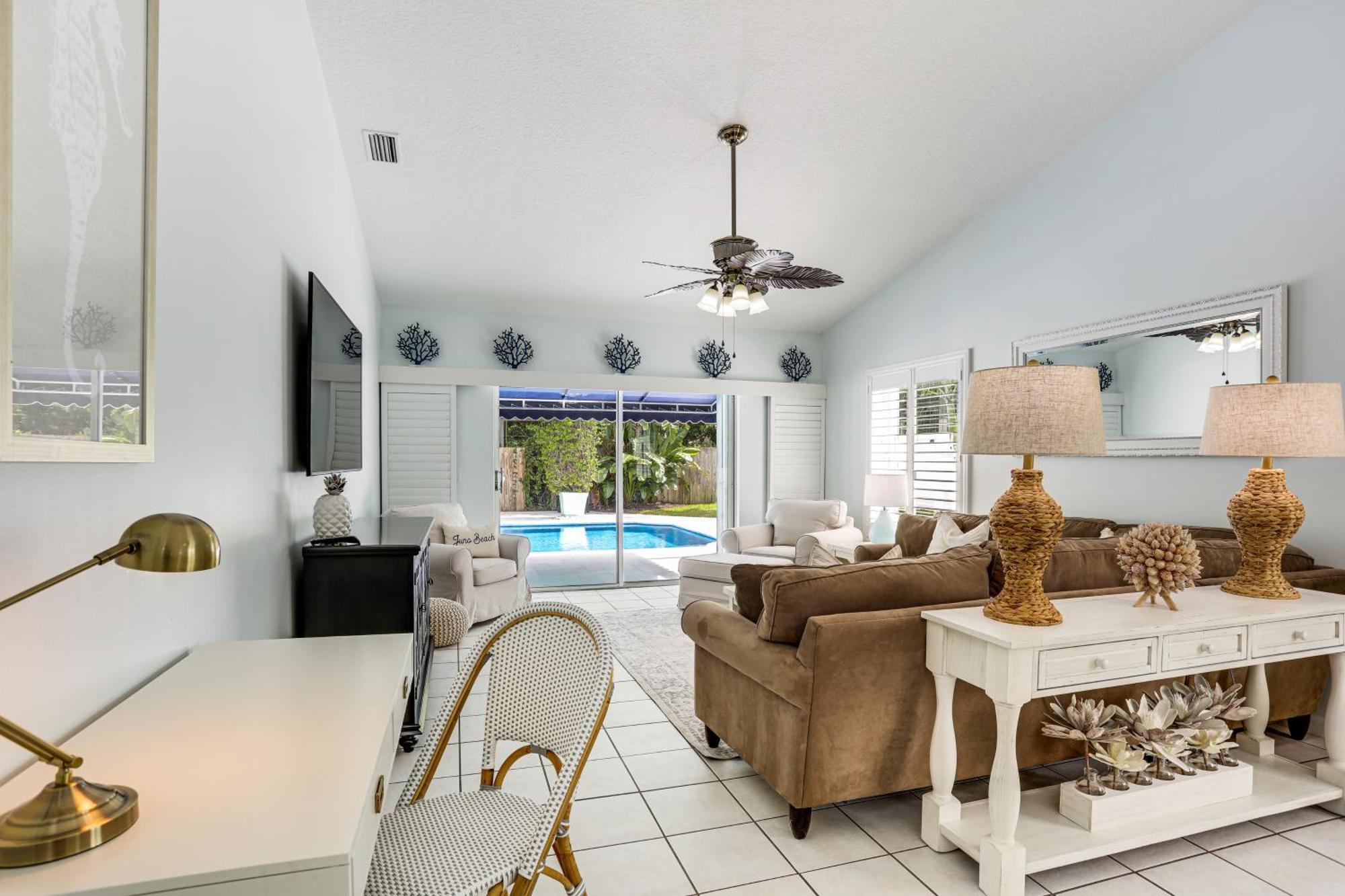 Coastal Villa With Private Yard And Heated Pool! North Palm Beach Luaran gambar