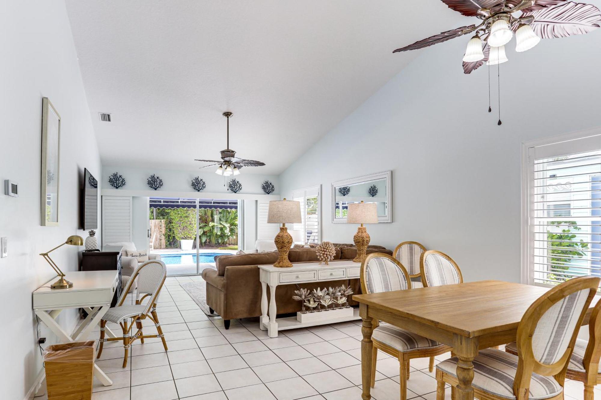 Coastal Villa With Private Yard And Heated Pool! North Palm Beach Luaran gambar